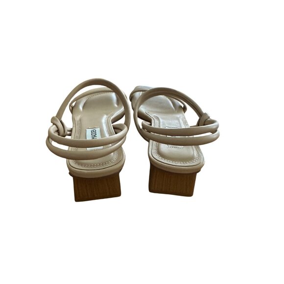 Steve Madden Beige Square Toe Strappy Sandals Low Block Heel Sz 7.5 NEW - Picture 4 of 8